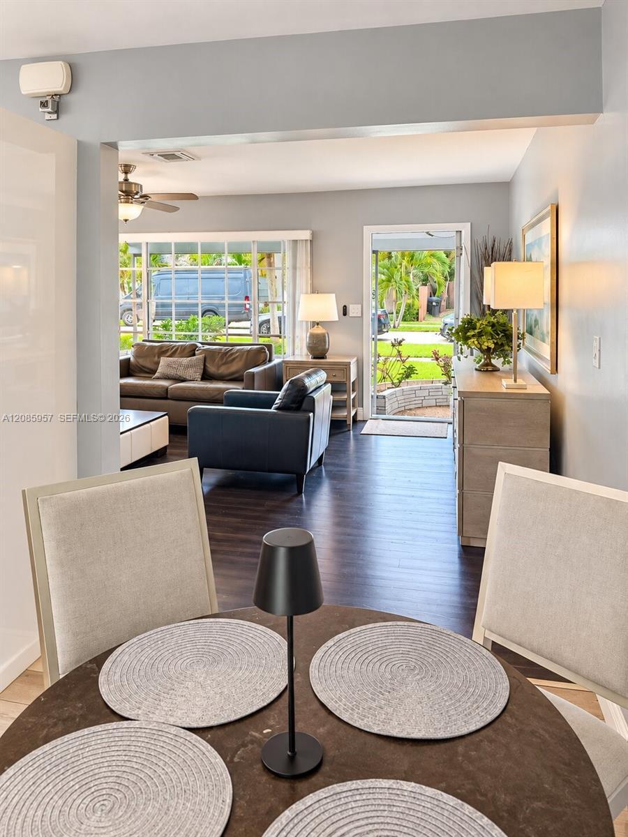 1107 NE 16th Ct, Fort Lauderdale FL 33305 photo 4