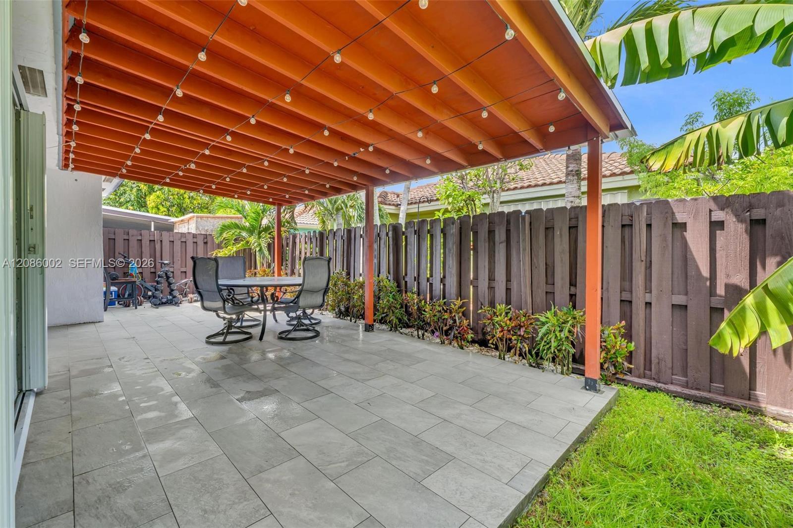 13936 SW 151st Ave, Miami FL 33196