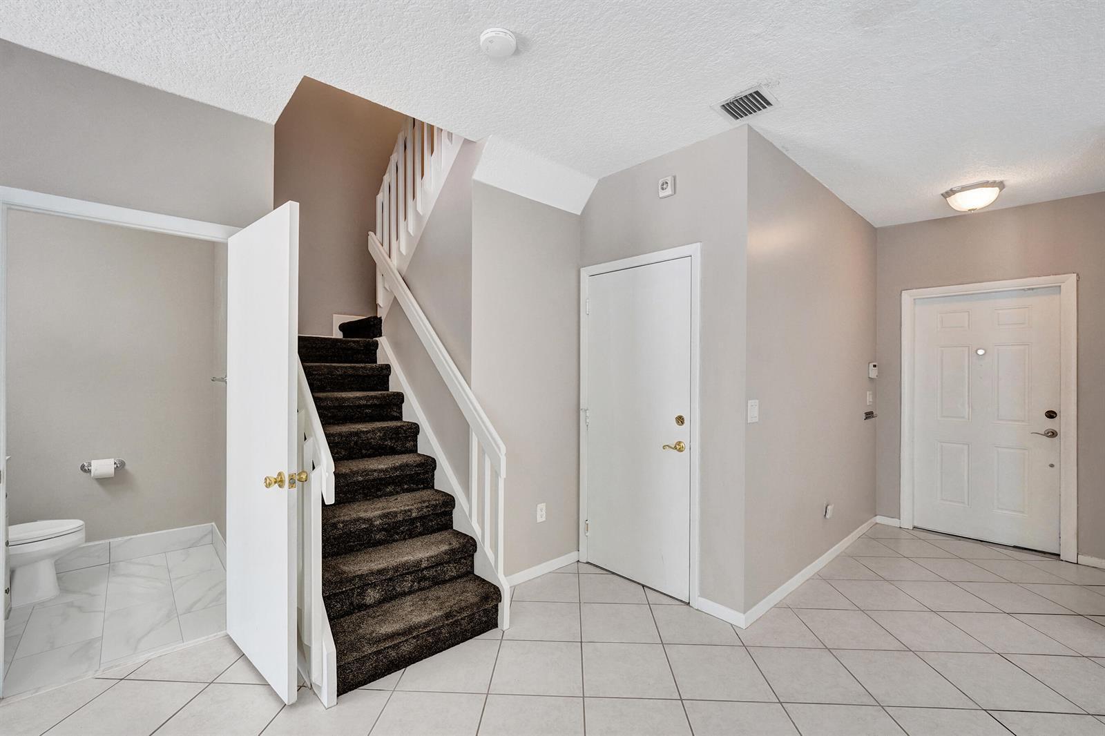1365 NW 154th Lane, Pembroke Pines FL 33028 photo 5