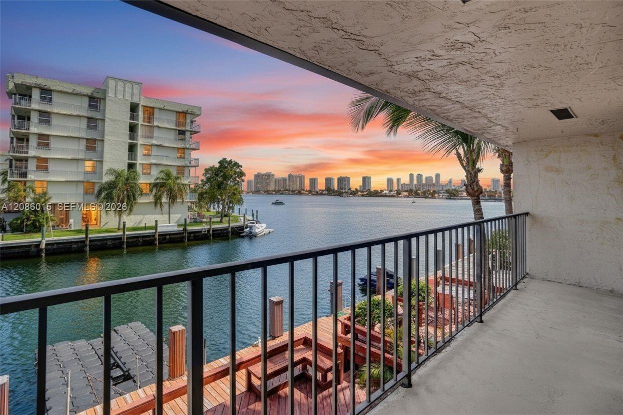 2689 NE 165th St # 56, North Miami Beach FL 33160