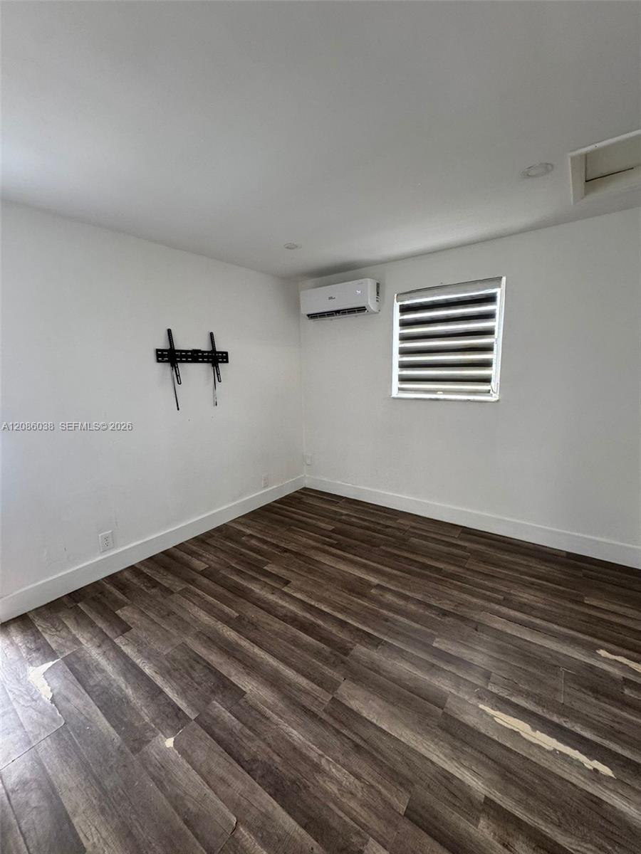 685 SW 7th Ter # 2, Dania Beach FL 33004 photo 3