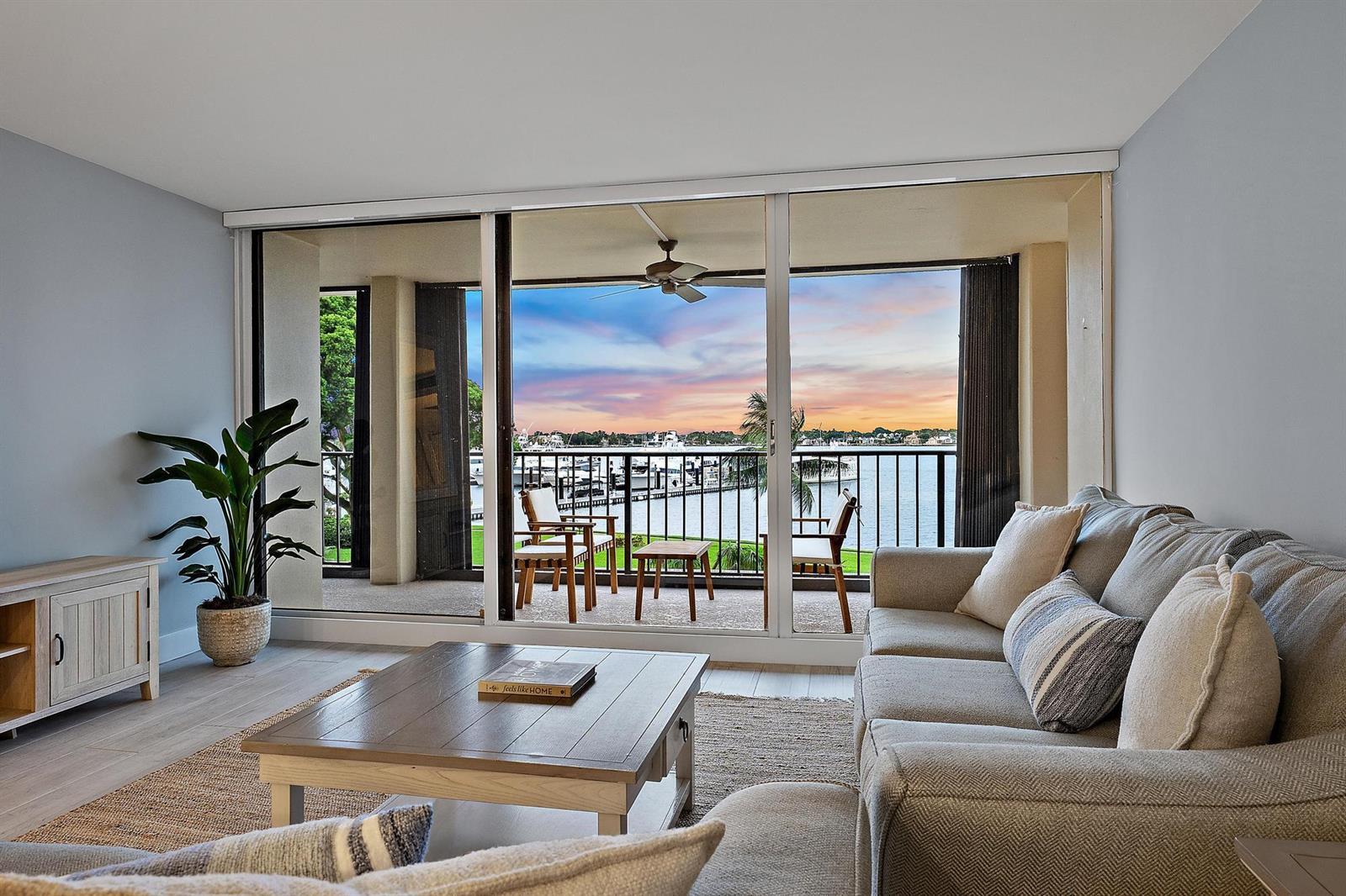 134 LAKESHORE Drive # 316, North Palm Beach FL 33408 photo 3