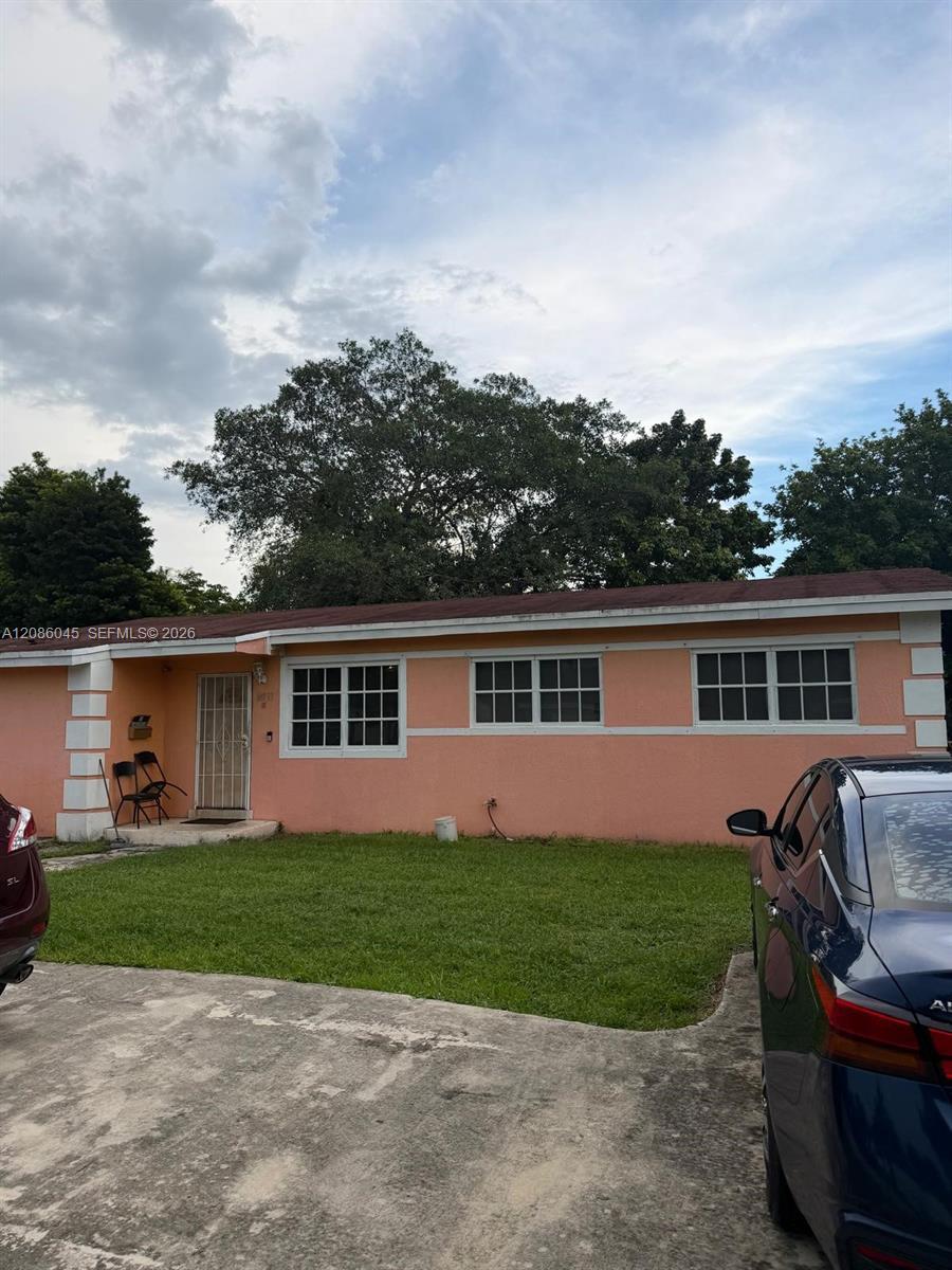 14331 NW 16th Ct, Miami FL 33167 photo 2