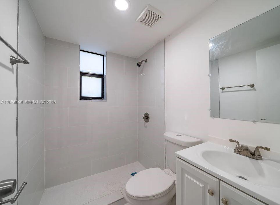 1003 SW 15th Ave # 18, Miami FL 33135 photo 4