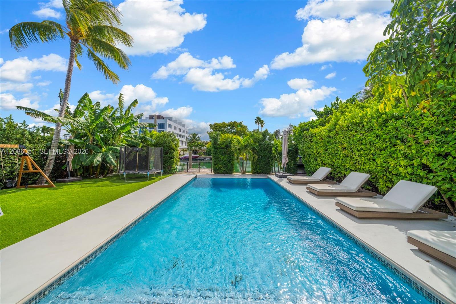 710 S Shore Dr, Miami Beach FL 33141 photo 3