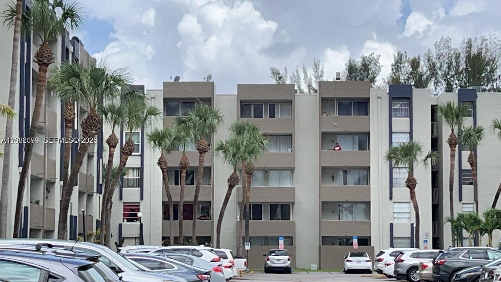 10000 NW 80th Ct # 2312, Hialeah Gardens FL 33016