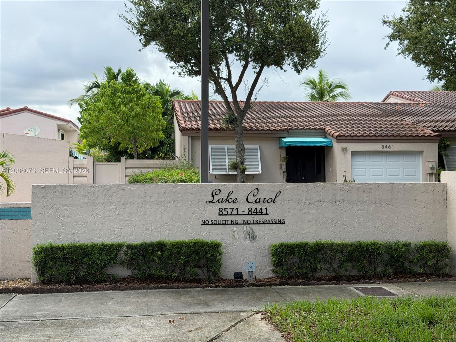 8449 Ardoch Rd # 8449, Miami Lakes FL 33016 photo 2