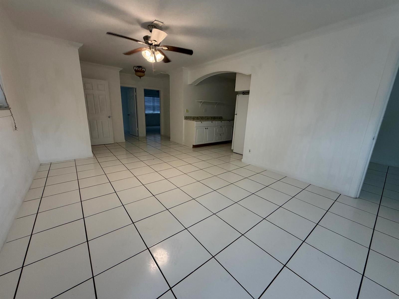 421 NE 11TH Street # 5, Fort Lauderdale FL 33304 photo 2
