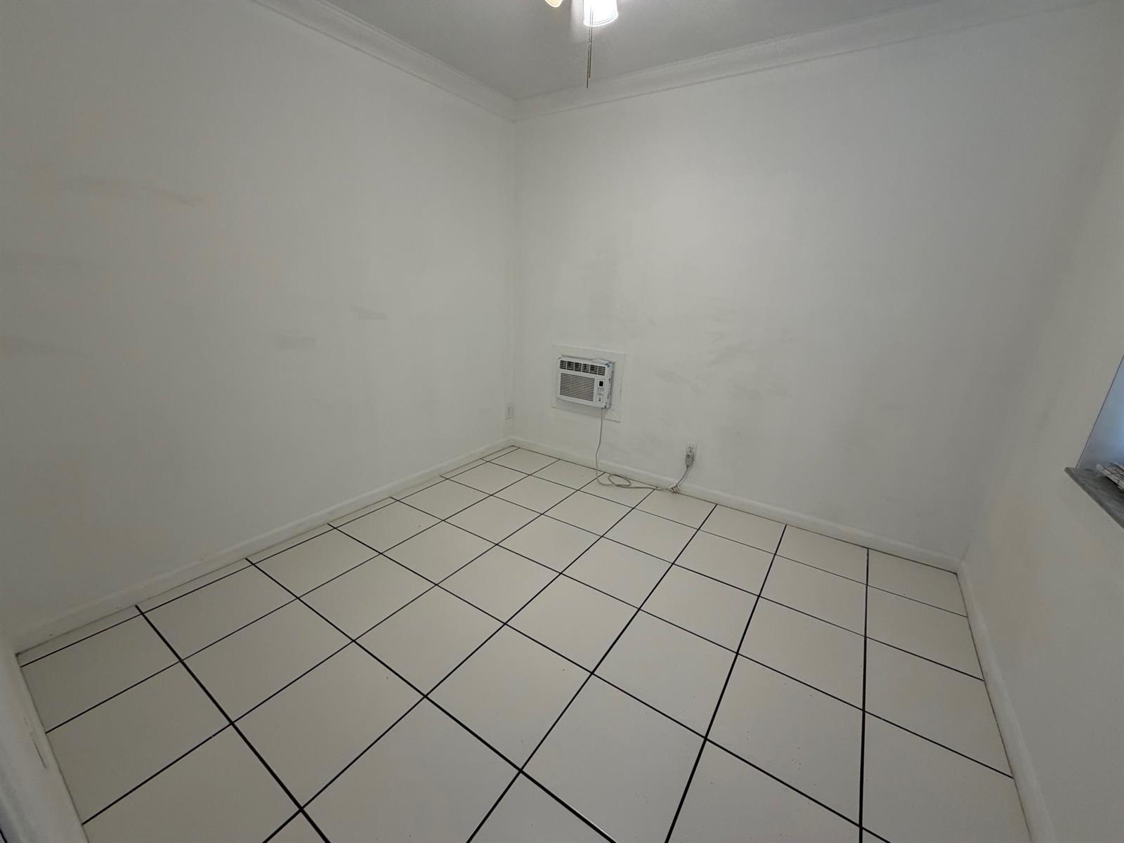 421 NE 11TH Street # 5, Fort Lauderdale FL 33304 photo 3