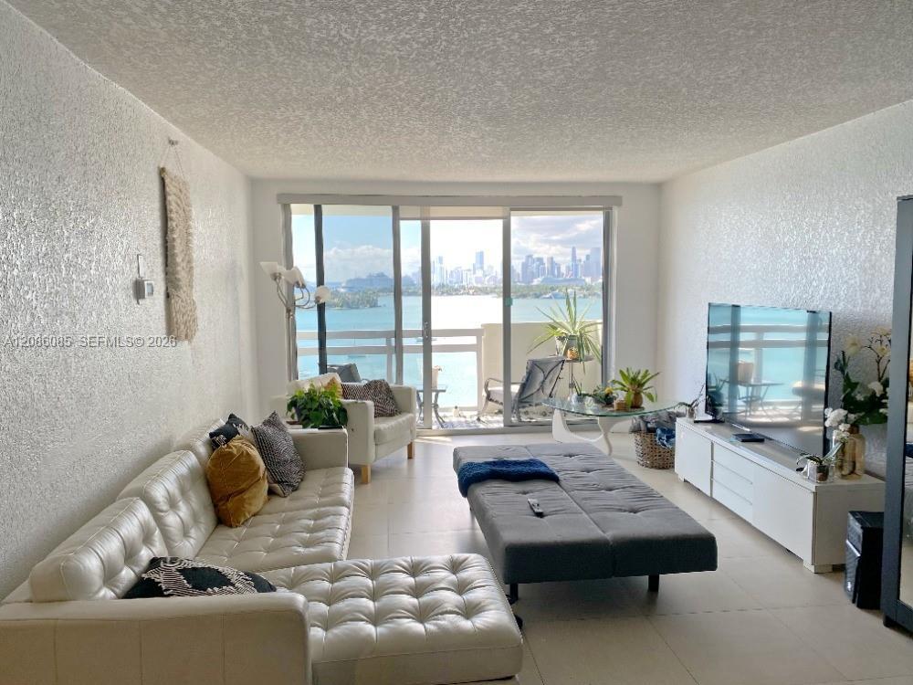 1500 Bay Rd # 1222S, Miami Beach FL 33139 photo 4