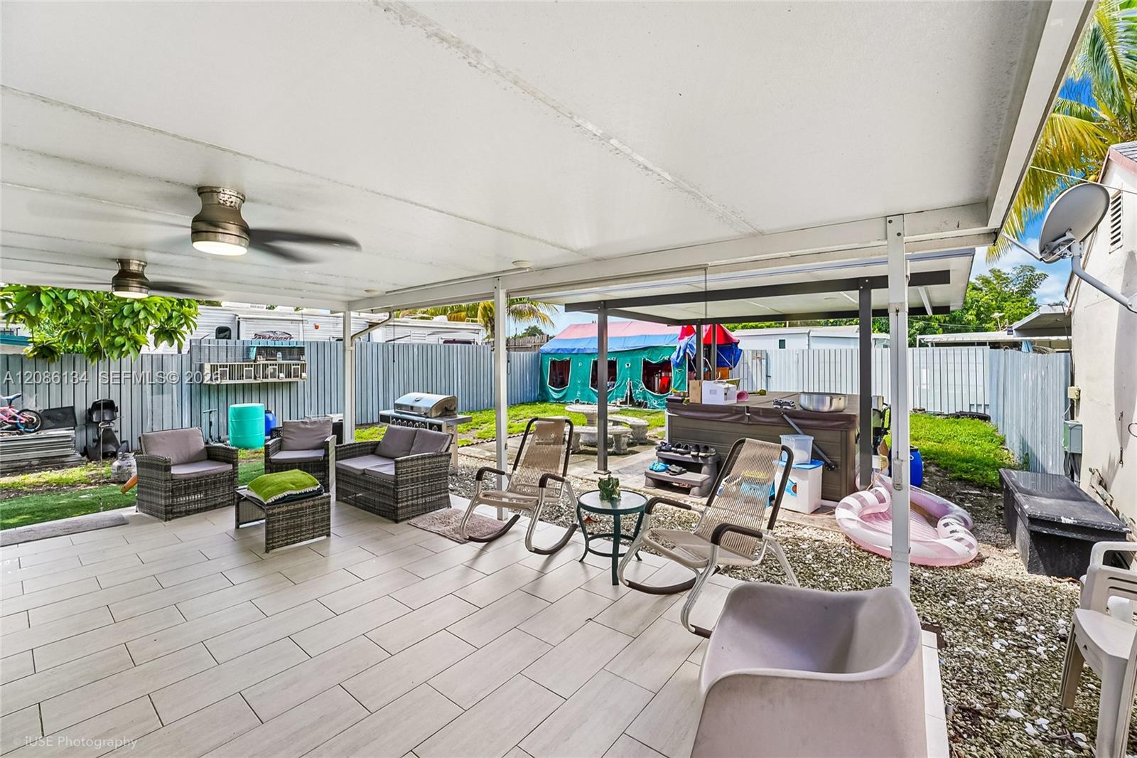 2934 NW 96th St, Miami FL 33147 photo 5