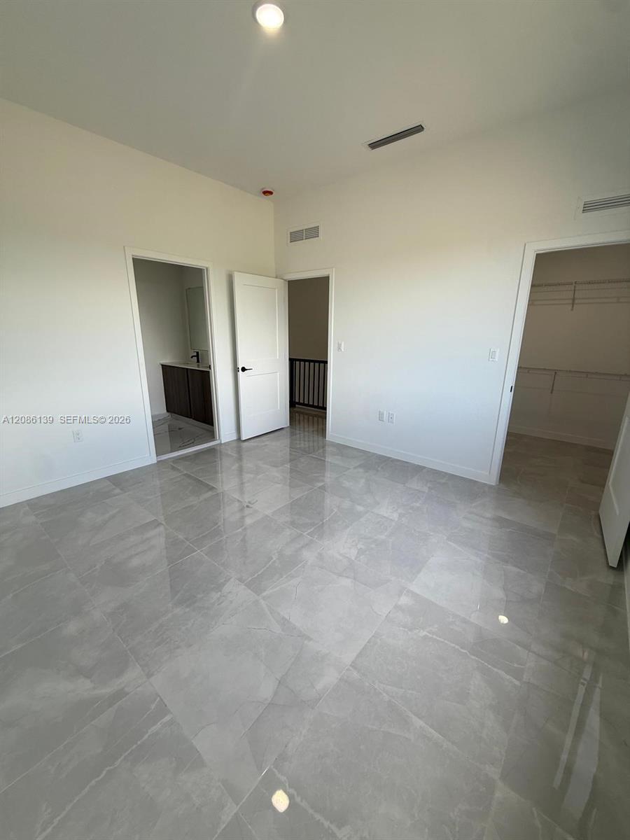 1416 NW 6th Ter, Florida City FL 33034 photo 5