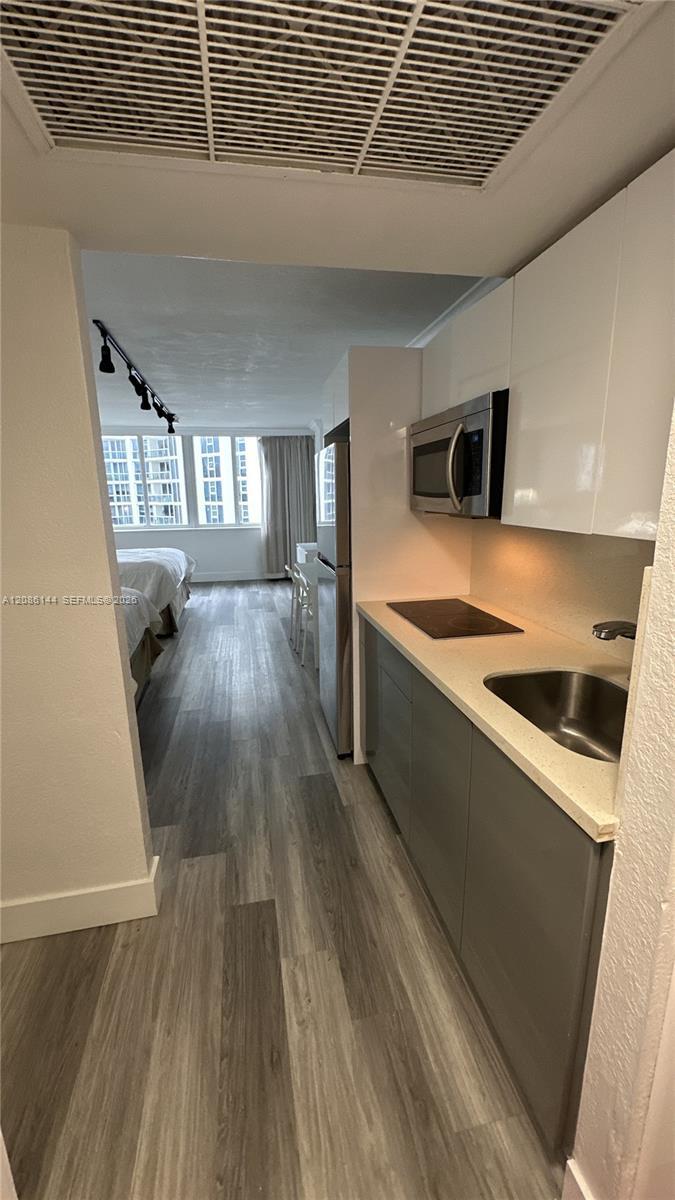 19201 Collins Ave # 1119, Sunny Isles Beach FL 33160 photo 5