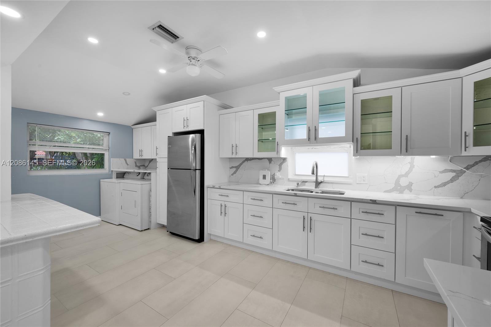 2041 NE 182nd St, North Miami Beach FL 33162 photo 5