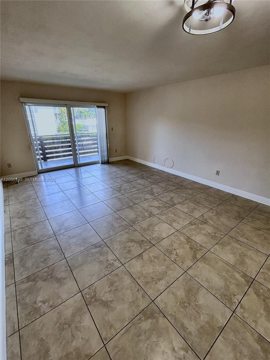 7477 SW 82nd St # C214, Miami FL 33143 photo 3