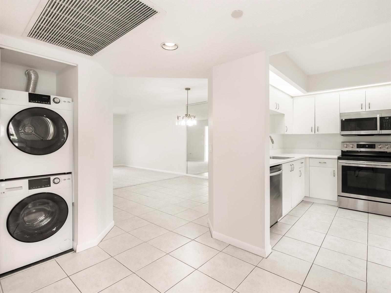 1651 SW 127TH Avenue SW # 105A, Pembroke Pines FL 33027 photo 3