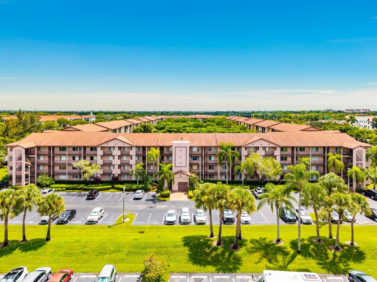 1651 SW 127TH Avenue SW # 105A, Pembroke Pines FL 33027