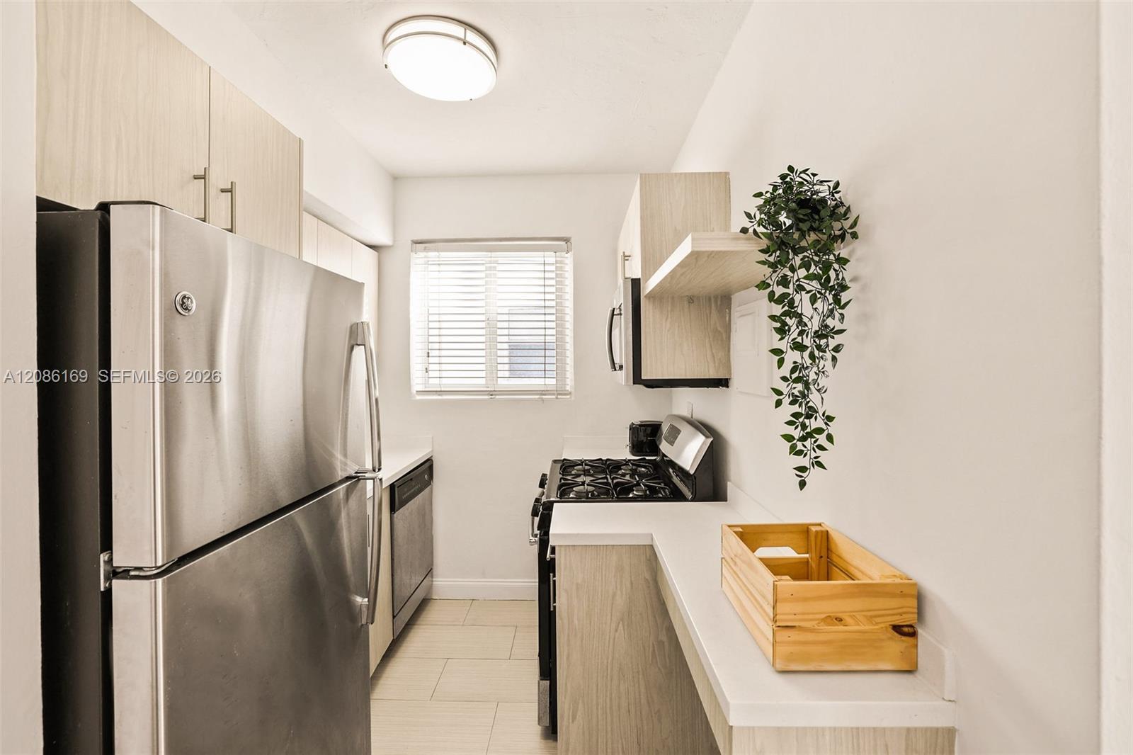 7340 Harding Ave # 17, Miami Beach FL 33141 photo 4