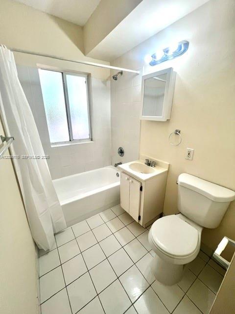 564 NE 66th St # 3, Miami FL 33138 photo 5