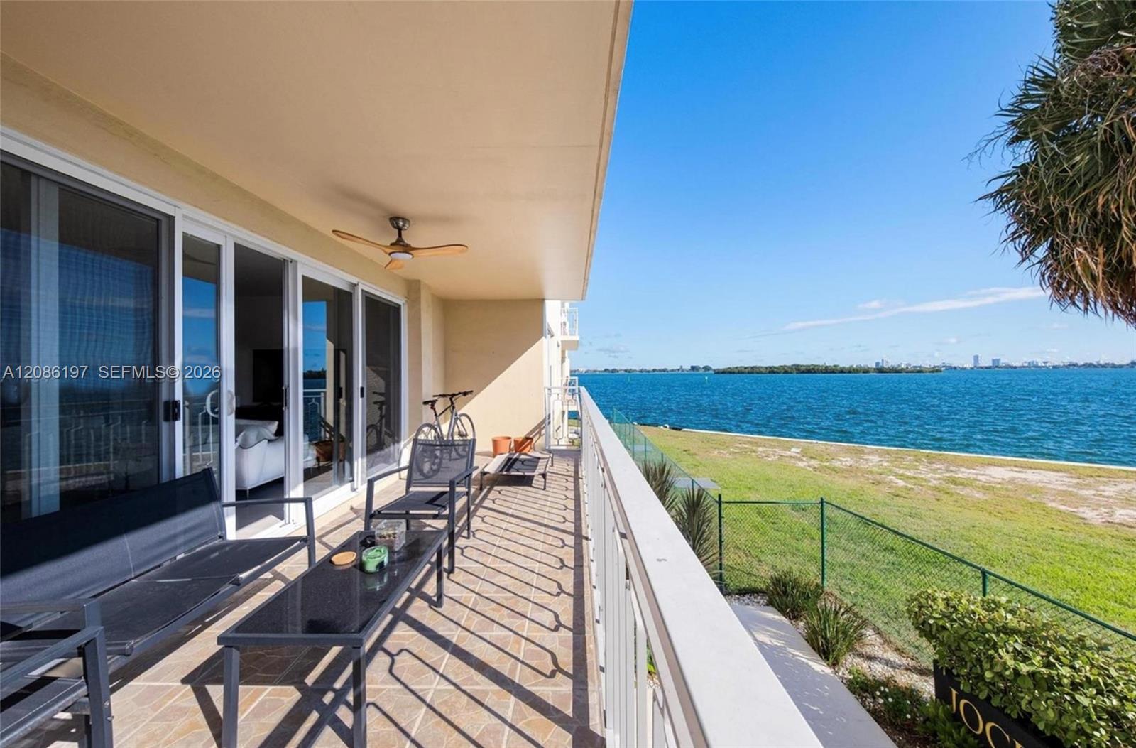 11111 Biscayne # 2D, Miami FL 33181