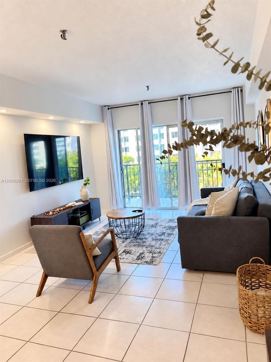 250 181st Dr # 413, Sunny Isles Beach FL 33160 photo 3