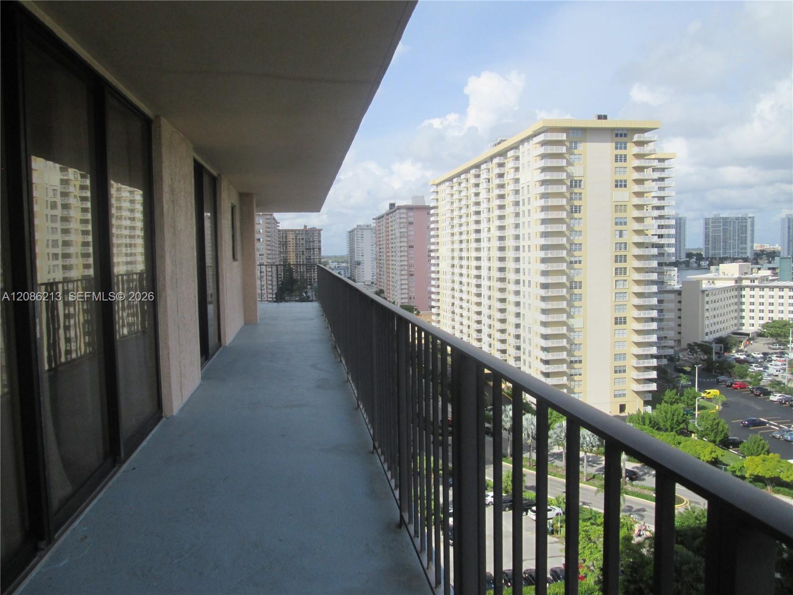 210 174th St # 1510, Sunny Isles Beach FL 33160 photo 5