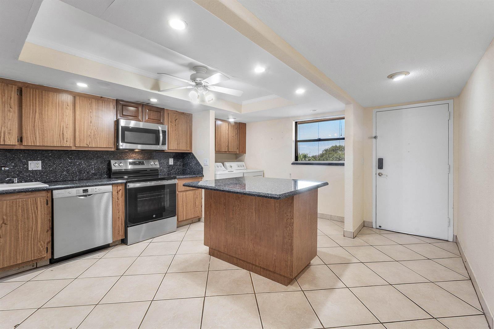1030 Us Highway 1 # 413, North Palm Beach FL 33408 photo 3