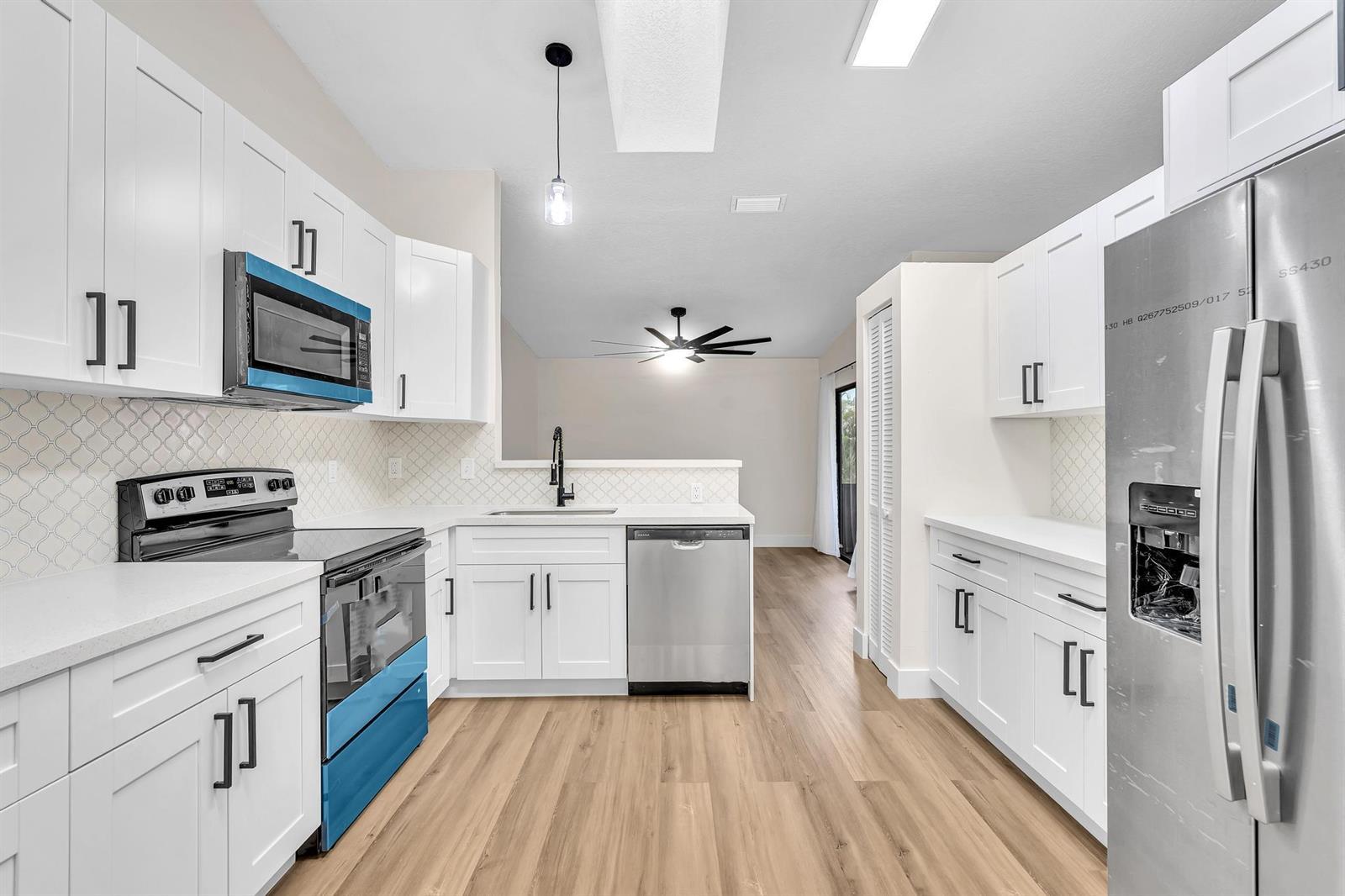 6014 NW 78th Way, Tamarac FL 33321 photo 3
