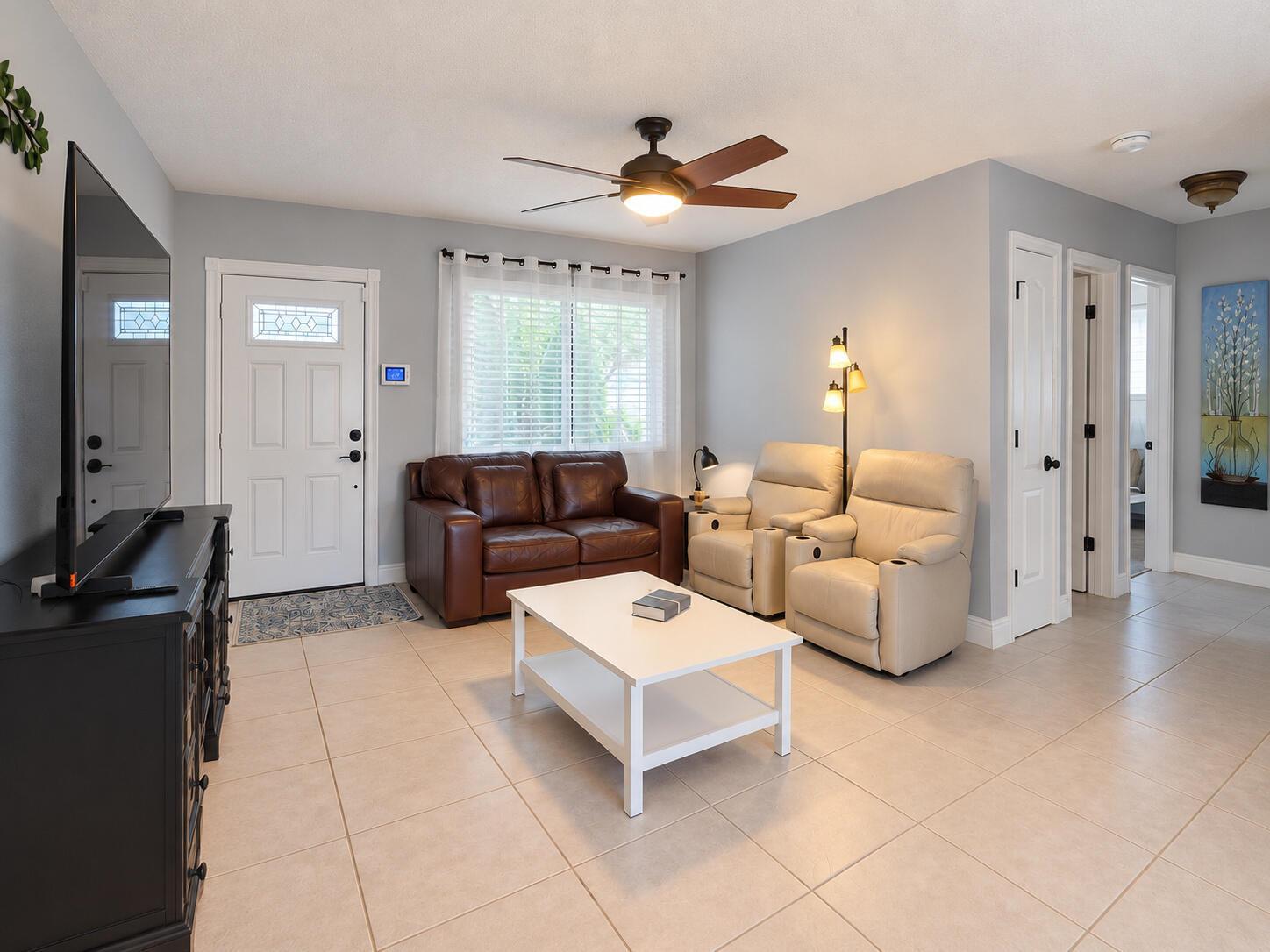 4507 NW 46th Street, Tamarac FL 33319 photo 3