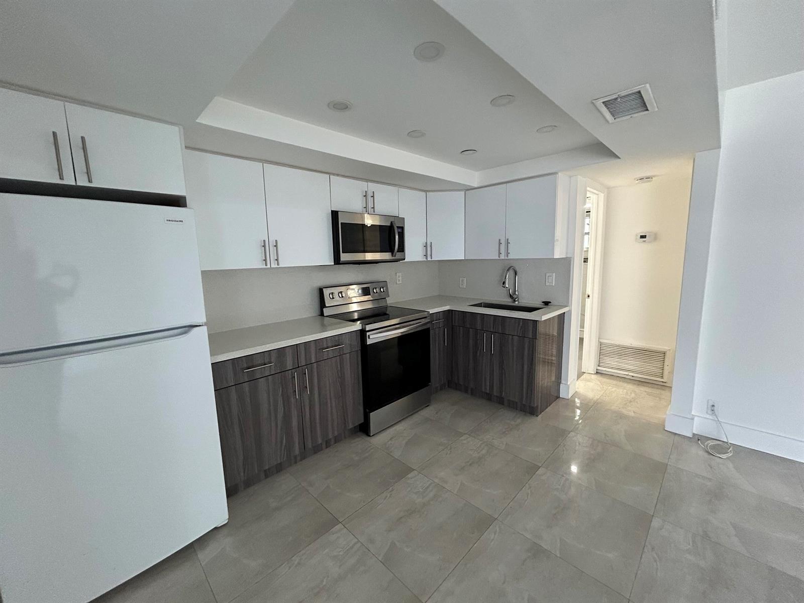 1534 SE 15th Street # 5, Fort Lauderdale FL 33316 photo 4