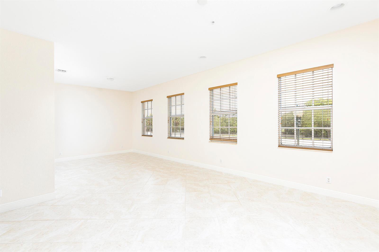 6807 LAKESIDE Circle N # 1, Davie FL 33314 photo 4