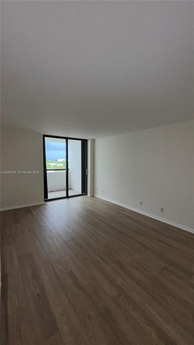 2555 Collins Ave # 910, Miami Beach FL 33140 photo 4