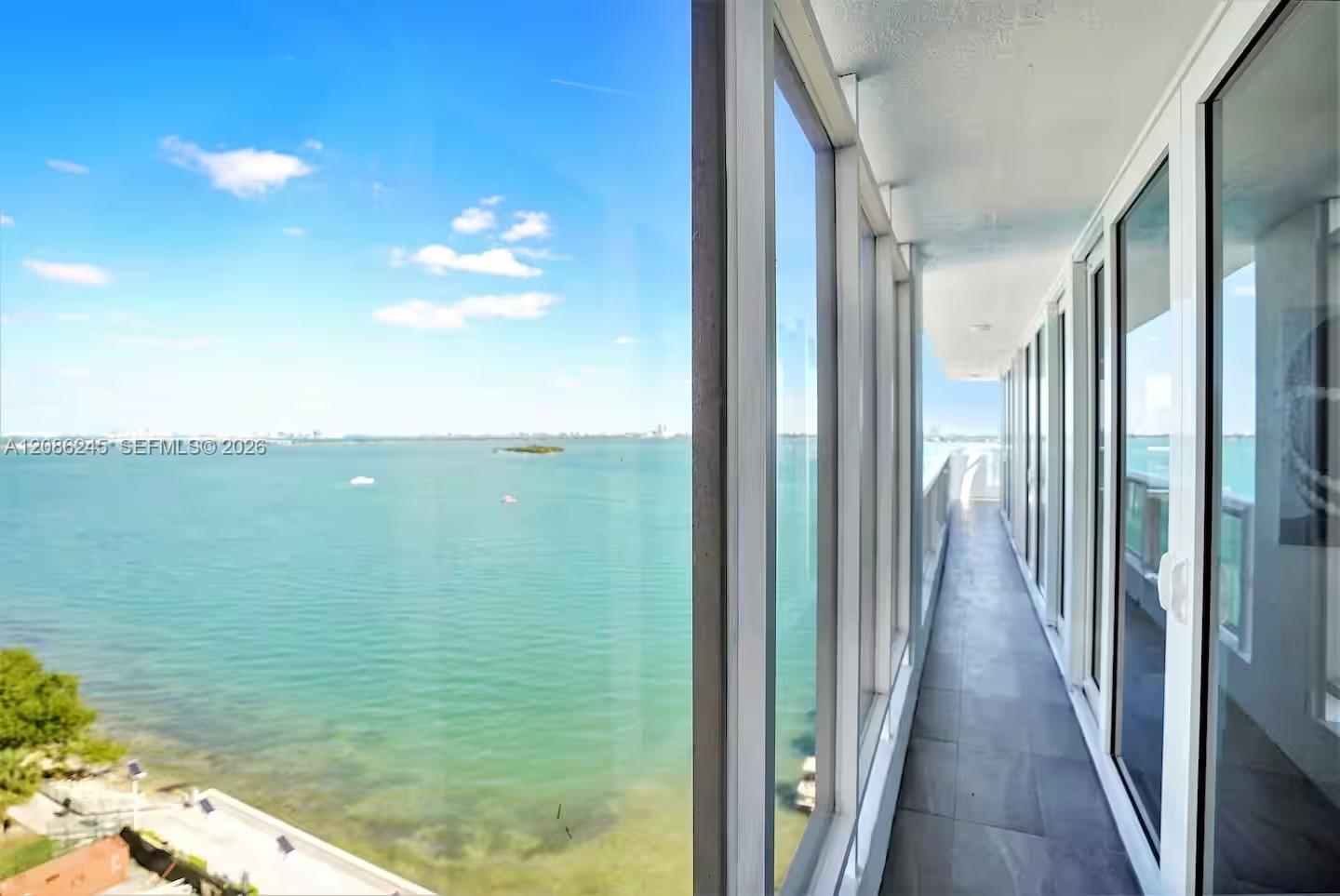 1717 N Bayshore Dr # 1434, Miami FL 33132 photo 3