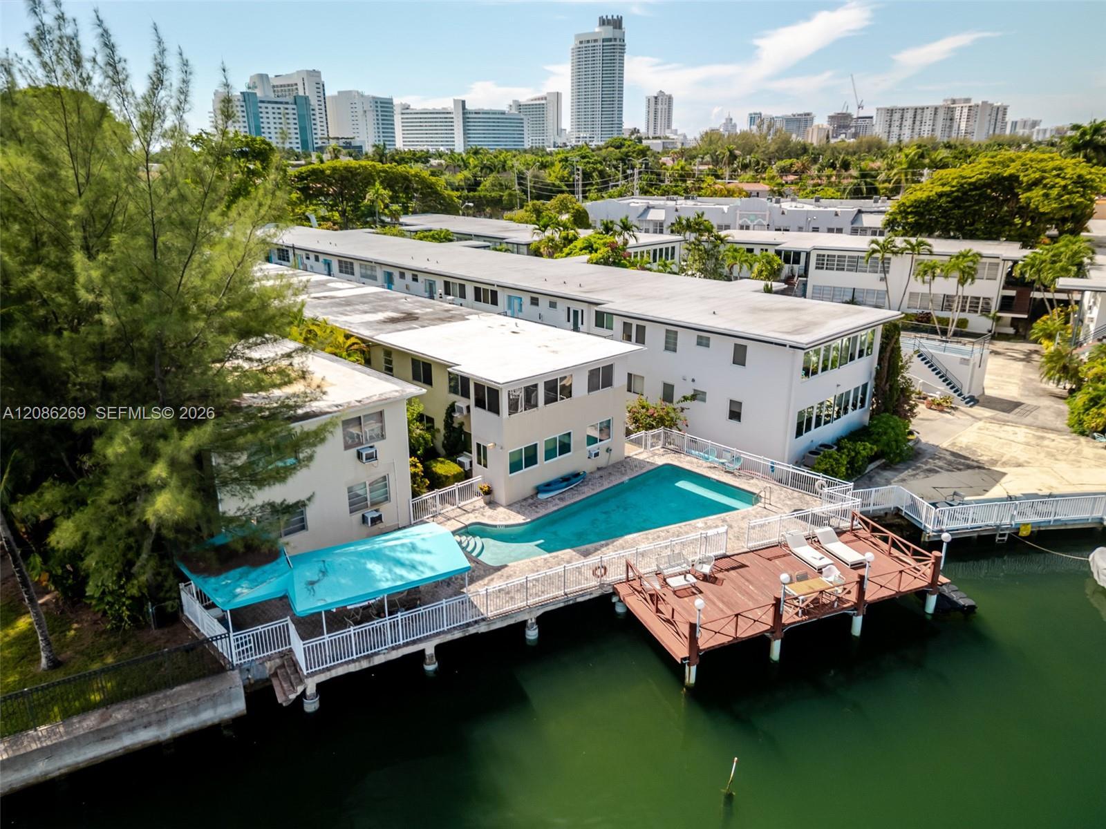 4740 Pine Tree Dr # 20, Miami Beach FL 33140 photo 2