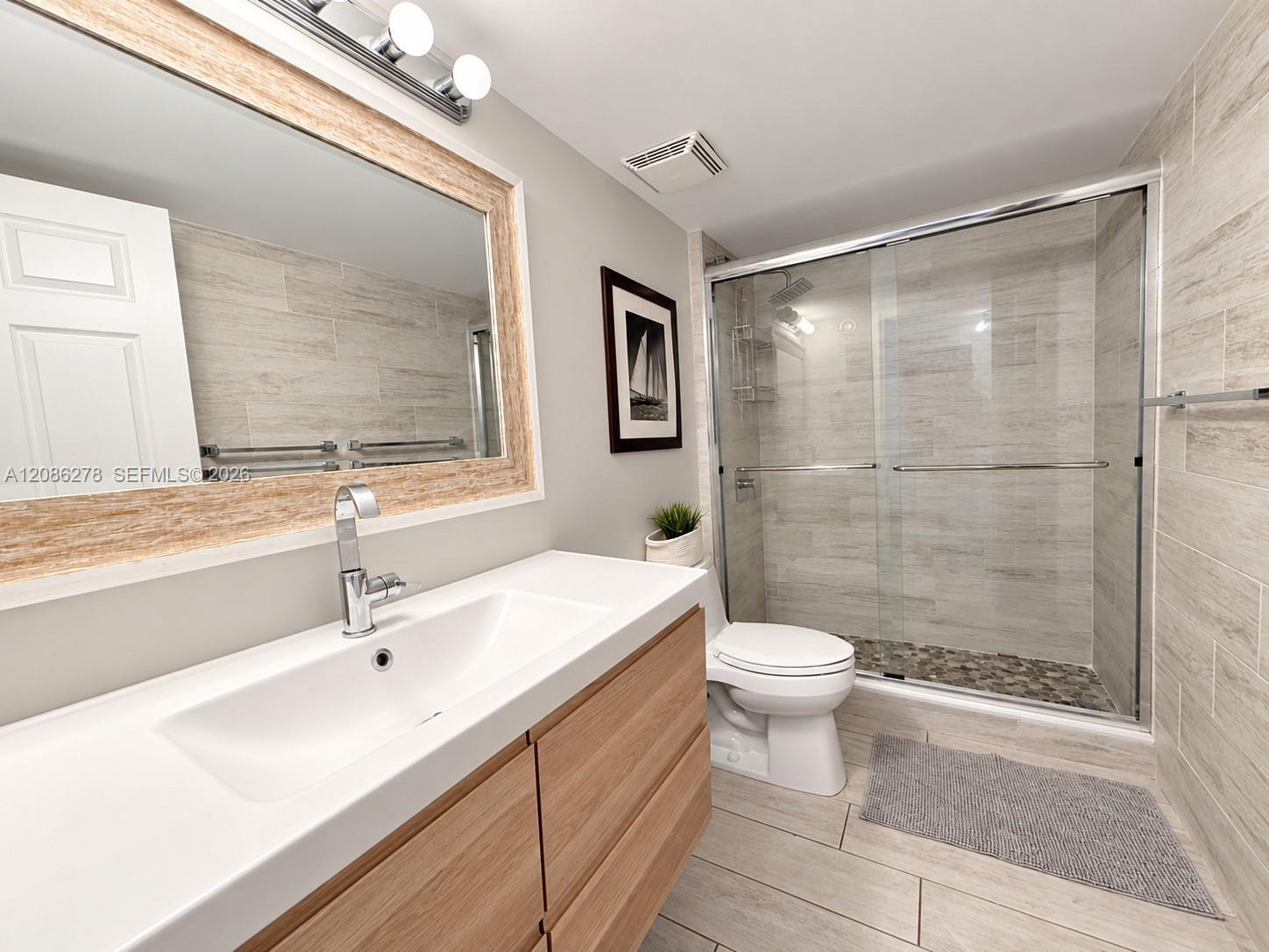 3000 Coral Way # 1408, Miami FL 33145 photo 2