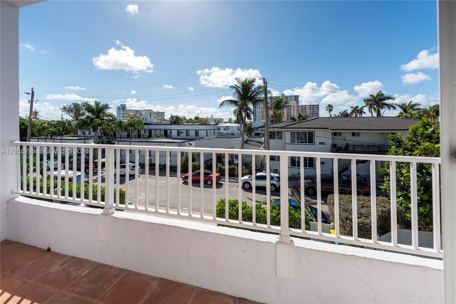 353 Virginia St # 0, Hollywood FL 33019 photo 4