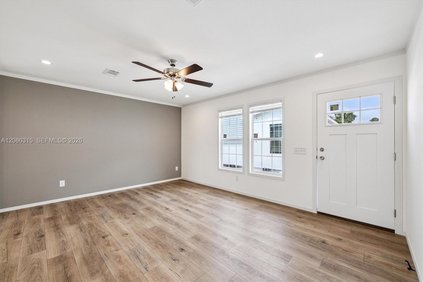17101 SW 200th St, Miami FL 33187 photo 2