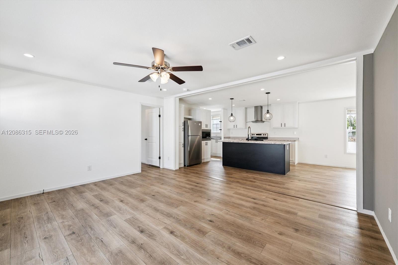 17101 SW 200th St, Miami FL 33187 photo 3