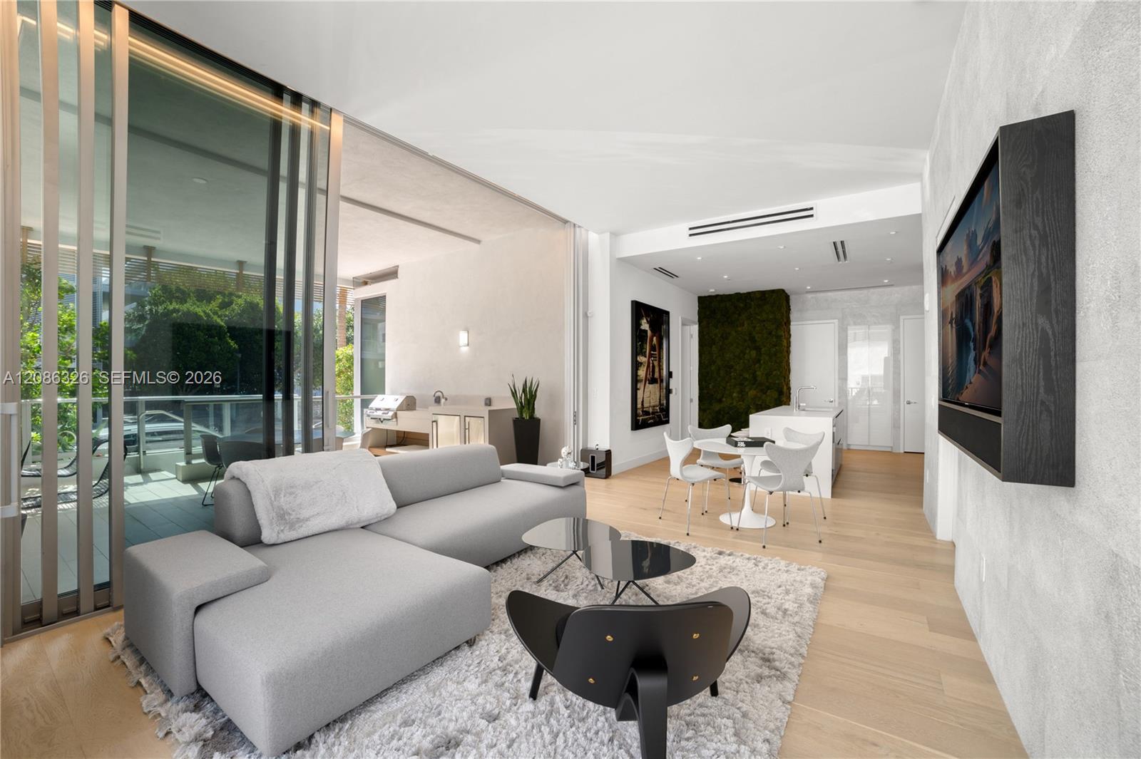 304 Ocean Dr # 102, Miami Beach FL 33139 photo 4