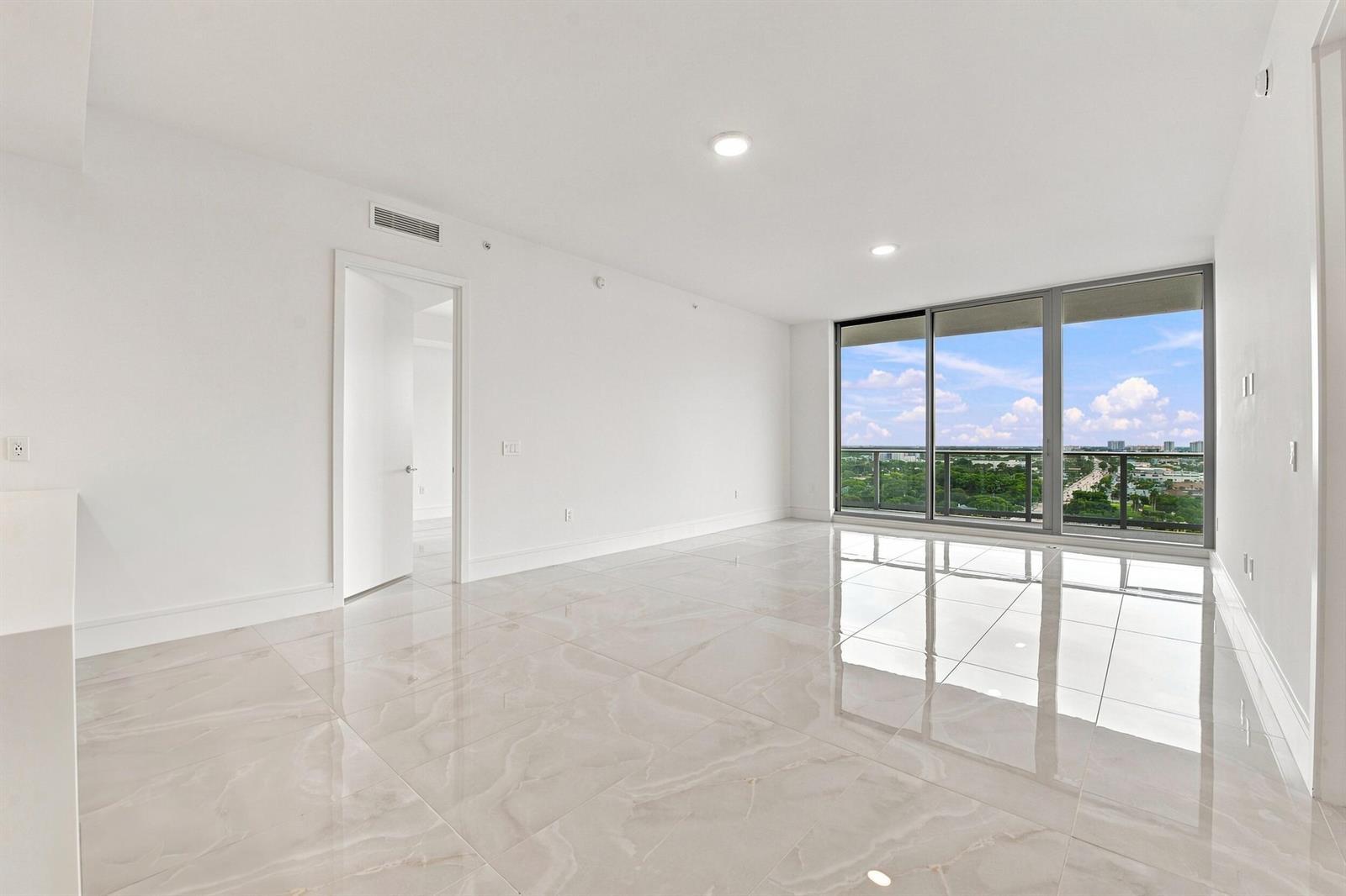 220 Lake Shore Drive # 1517, Lake Park FL 33403 photo 4