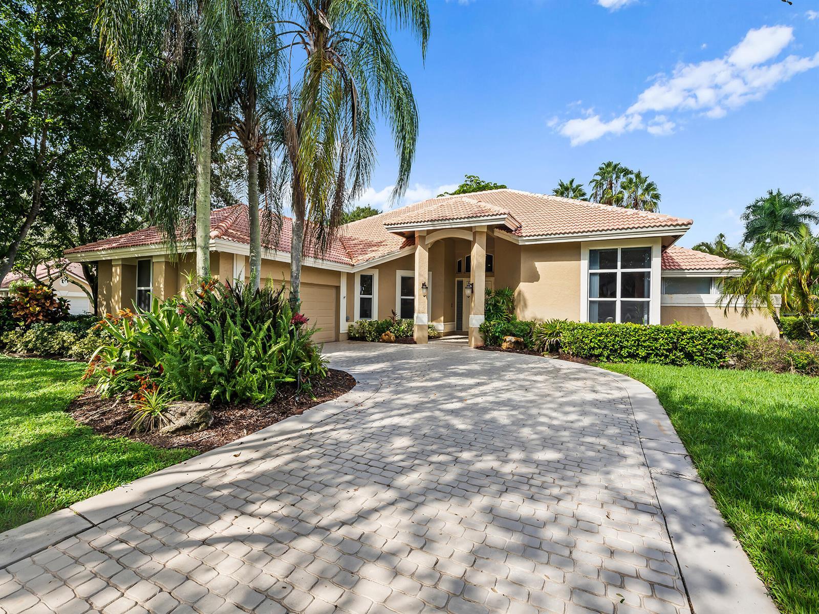 1207 Manor Drive S, Weston FL 33326 photo 2