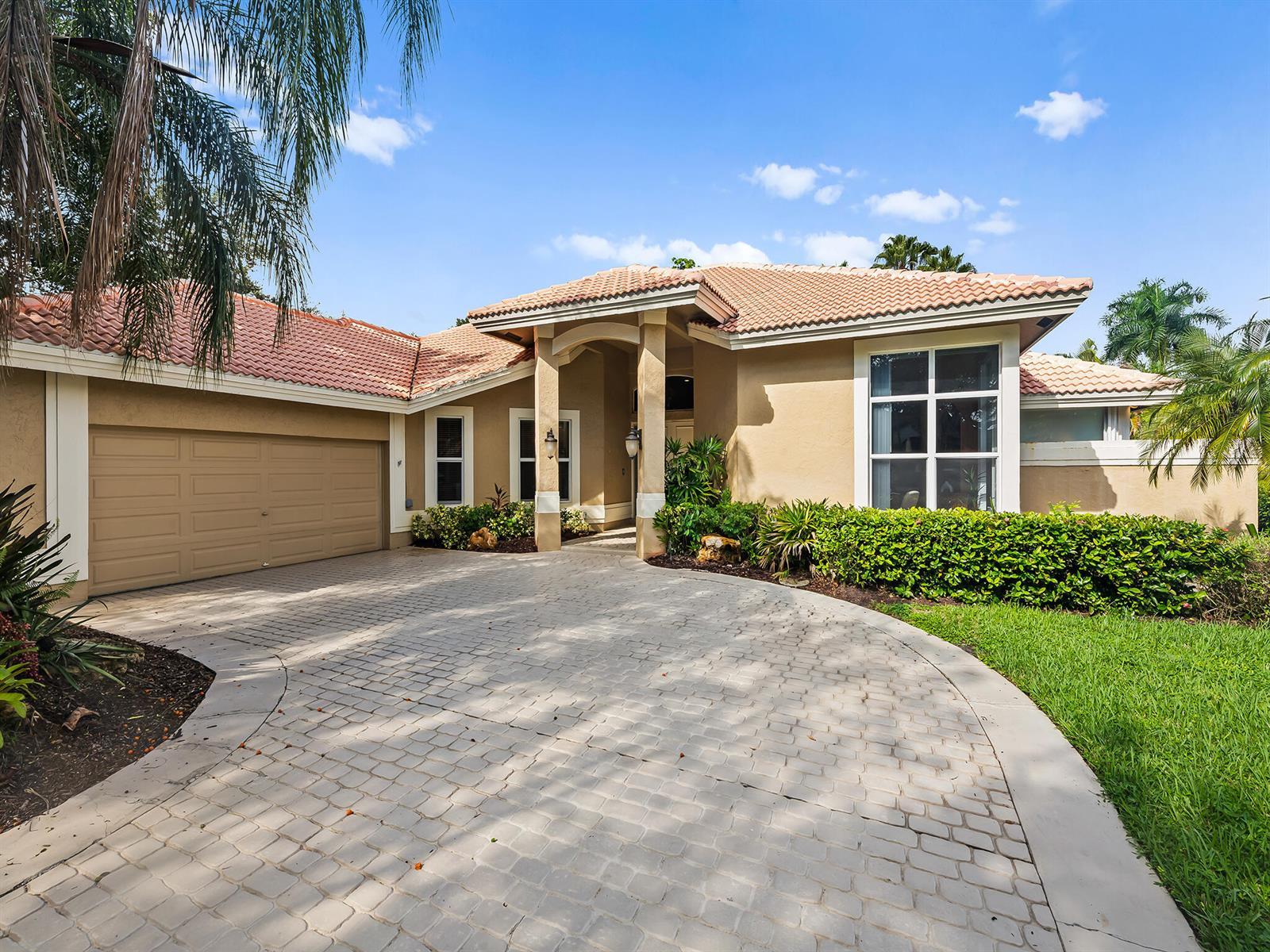 1207 Manor Drive S, Weston FL 33326 photo 3