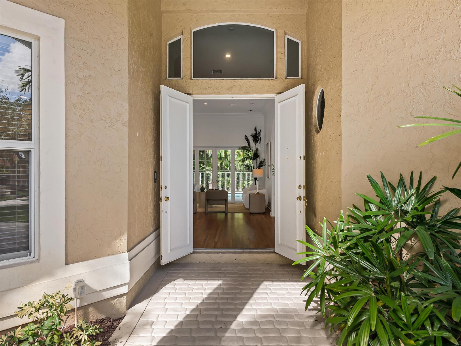 1207 Manor Drive S, Weston FL 33326 photo 4