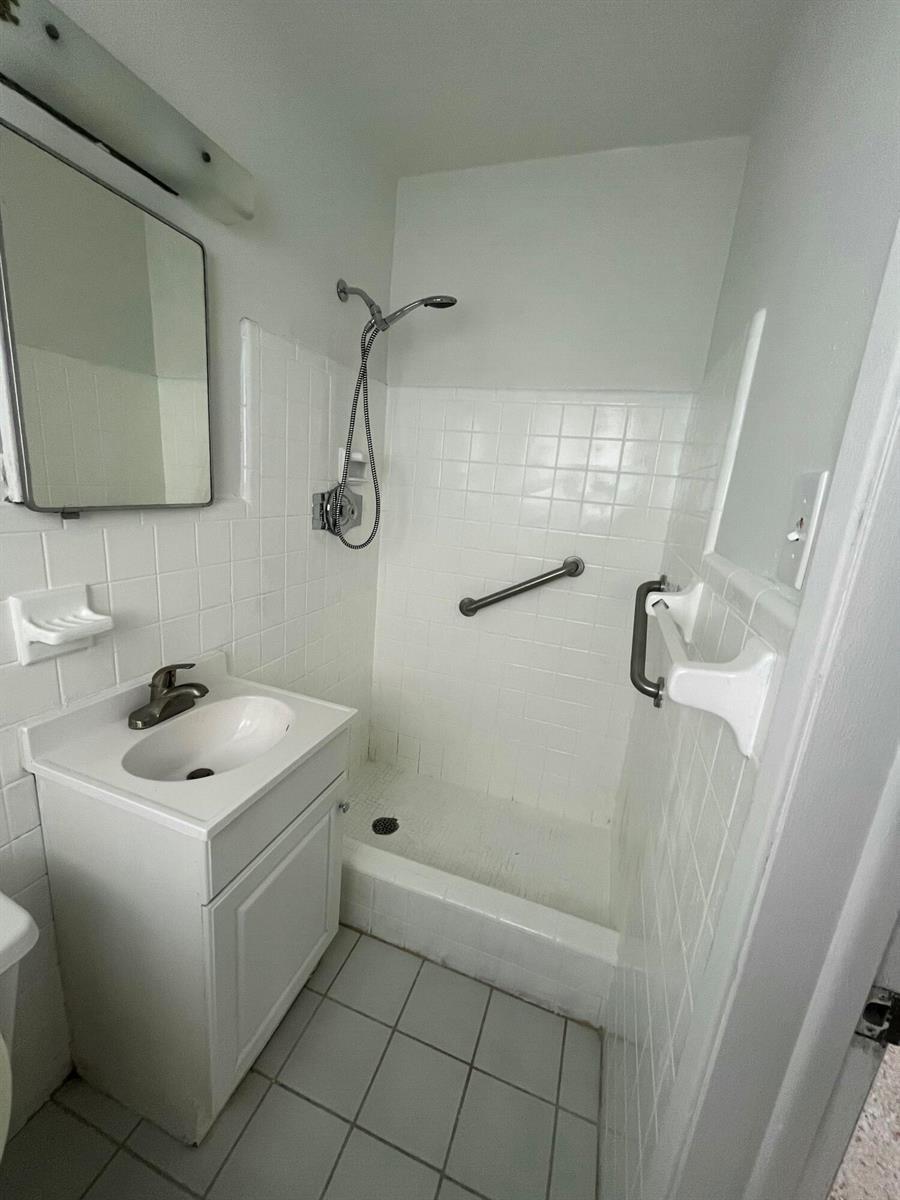 333 NW 26TH Court, Wilton Manors FL 33311 photo 5