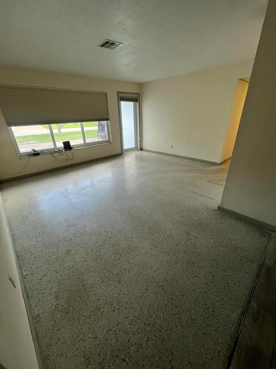 333 NW 26TH Court, Wilton Manors FL 33311 photo 4