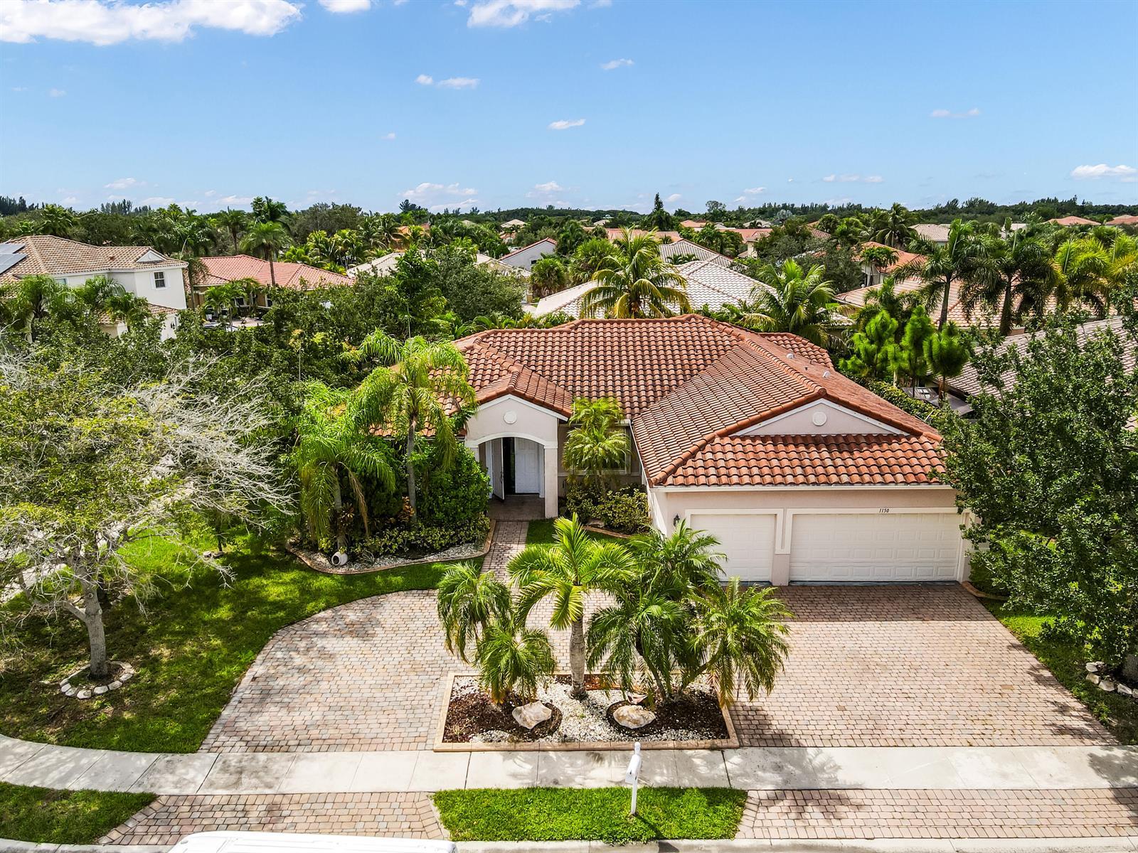 1150 SW 189TH Avenue, Pembroke Pines FL 33029