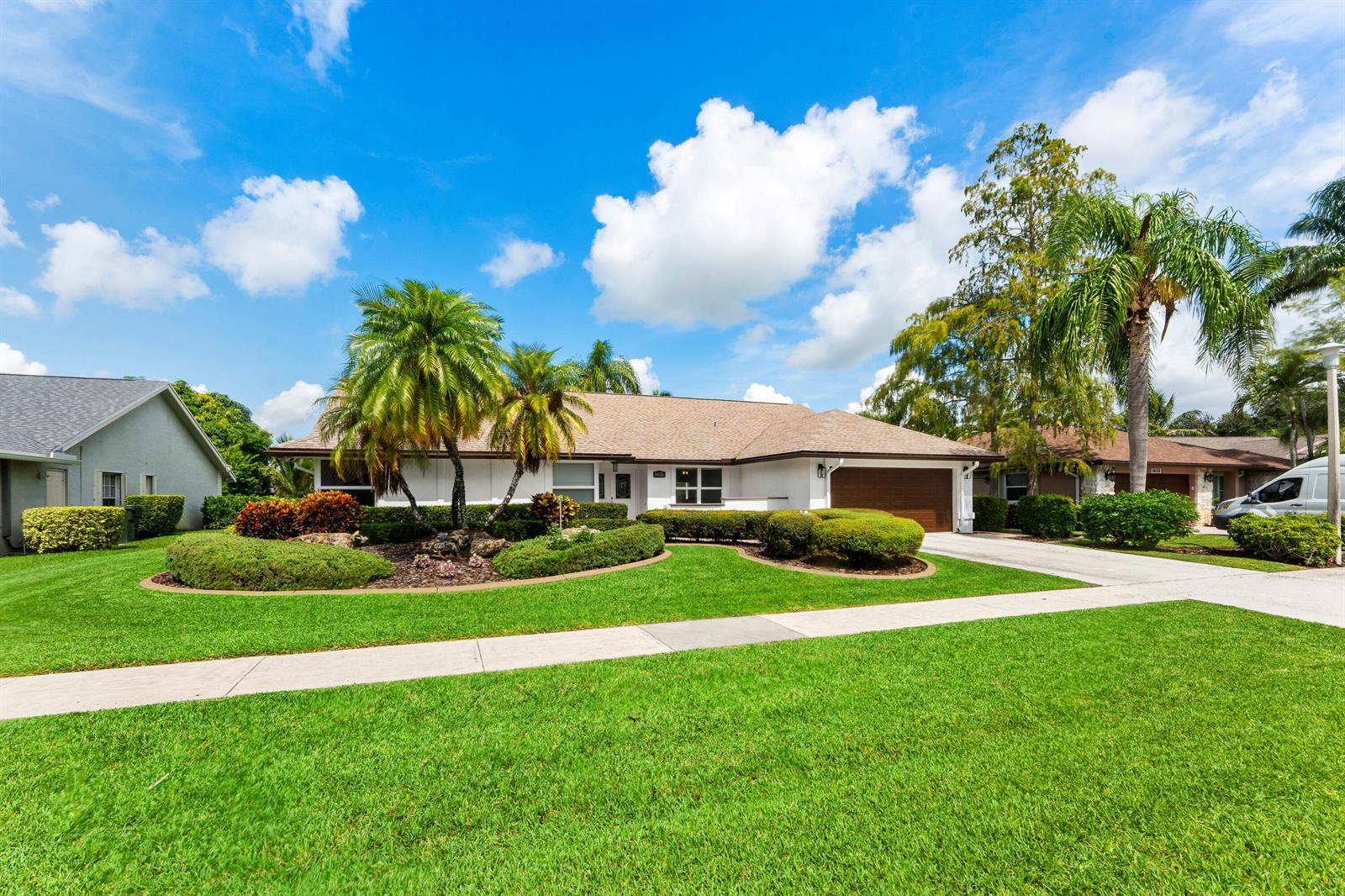 14126 Aster Avenue, Wellington FL 33414 photo 2