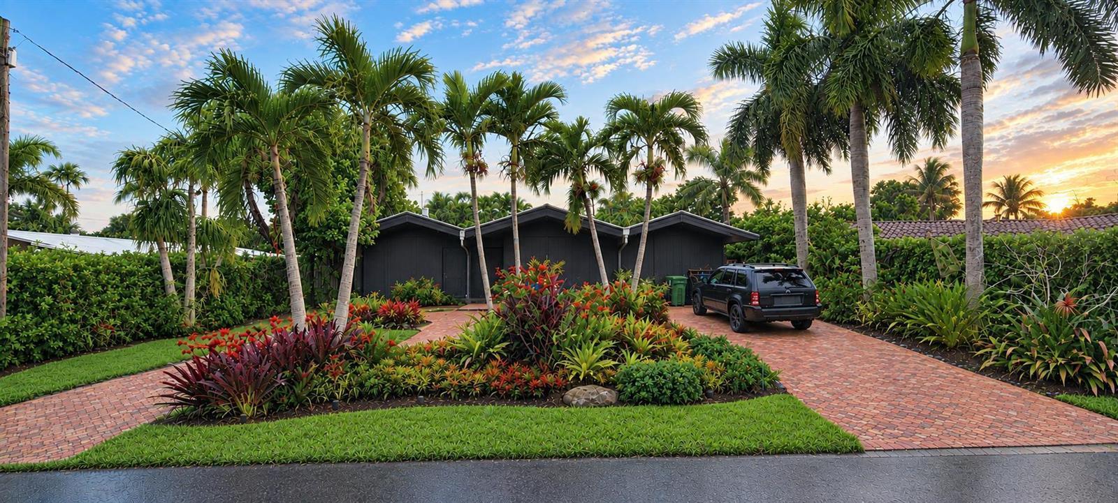 2060 NE 55TH Street, Fort Lauderdale FL 33308