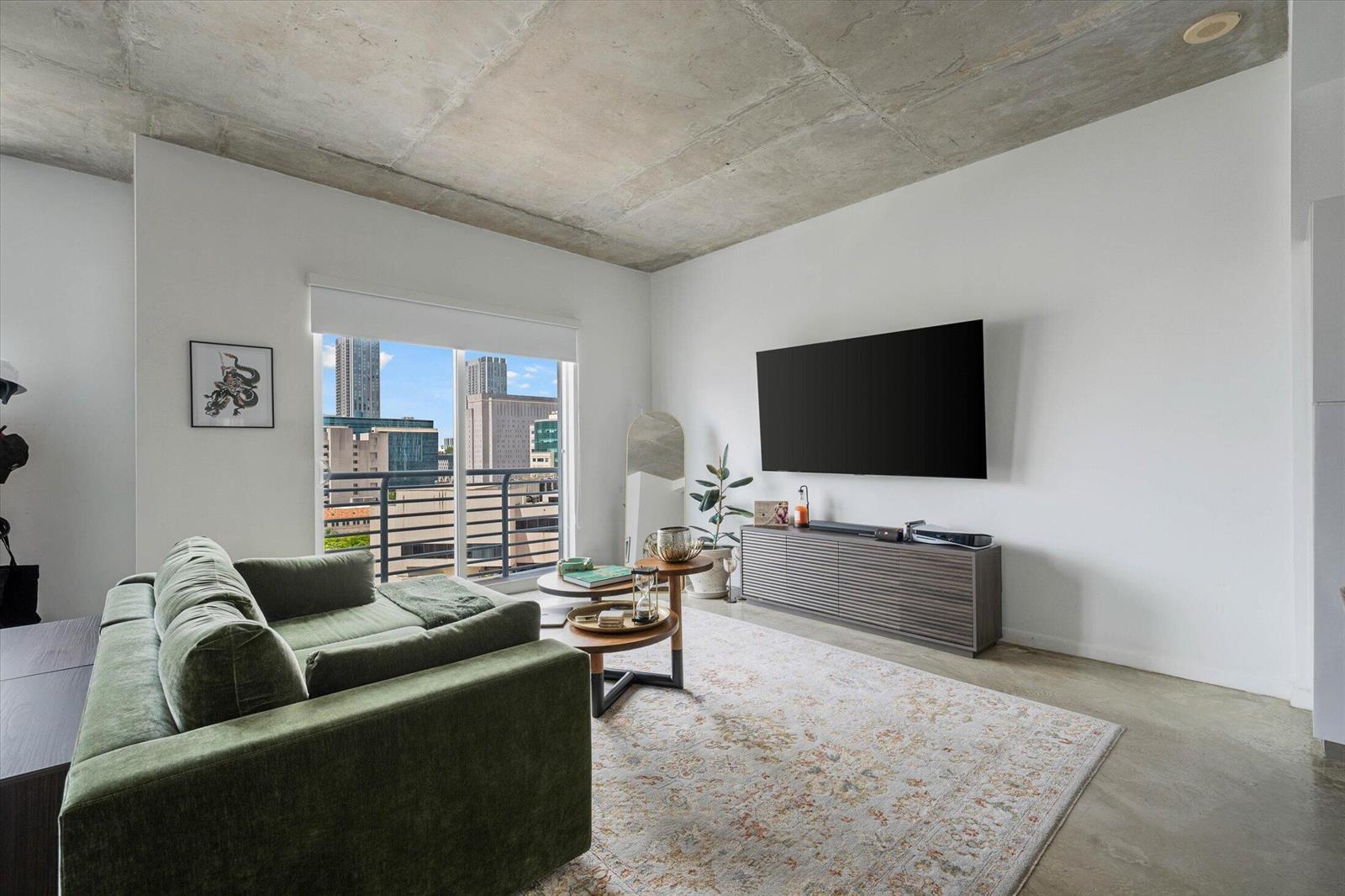 234 NE 3rd Street # 1403, Miami FL 33132 photo 4