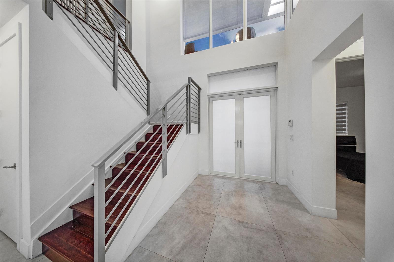 10081 NW 75TH Terrace, Doral FL 33178 photo 4